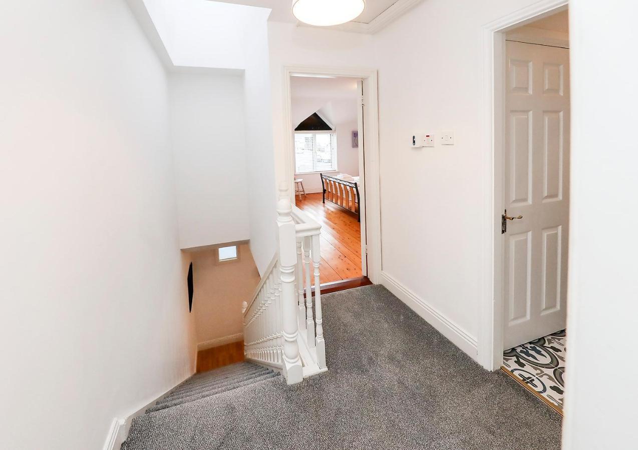 Two Bedroom Townhouse In The Heart Of Dungarvan Dungarvan  Ngoại thất bức ảnh